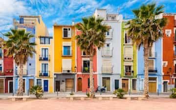 Villajoyosa – sjarmerende by nær Villa Dorothea